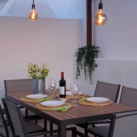 La Casita Puerto del Carmen (Lanzarote)